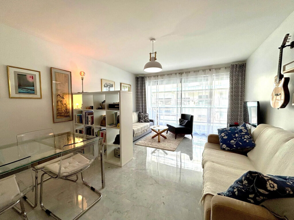 A vendre, grand 2 pièces Quartier des Musiciens - photo 3