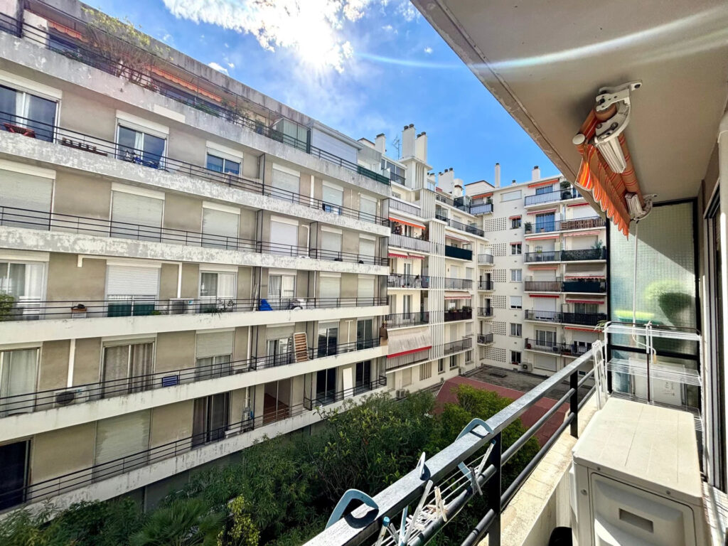 A vendre, grand 2 pièces Quartier des Musiciens - photo 9